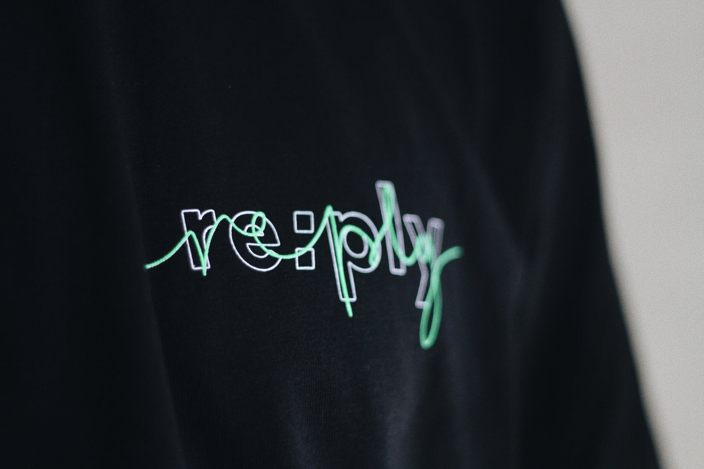 re:ply x Phoebe.Willison T-Shirt